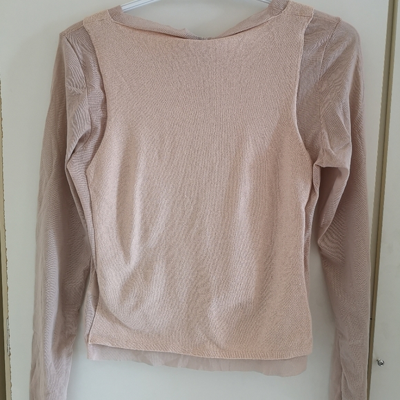 Top - Picture 2 of 6